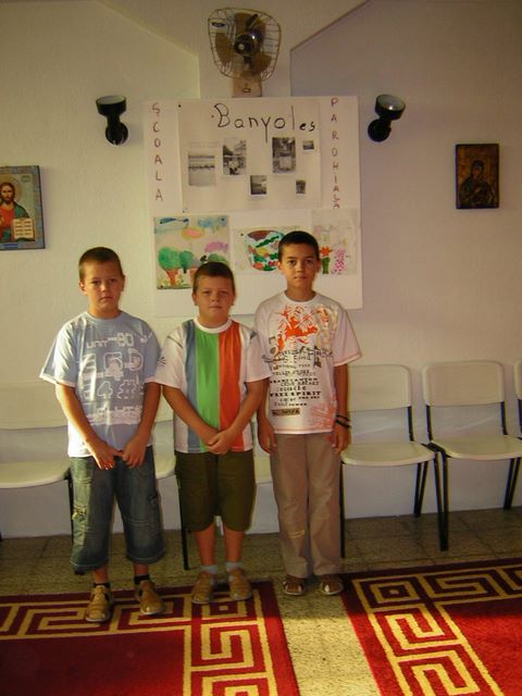 Mini-echipa catehetică în prag de sărbătoare (2006)